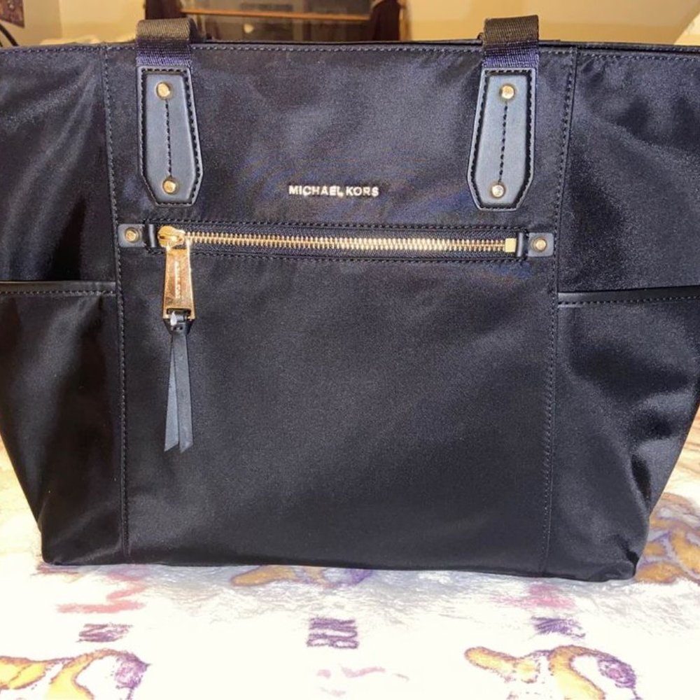 Michael Kors Polly Large Nylon Tote